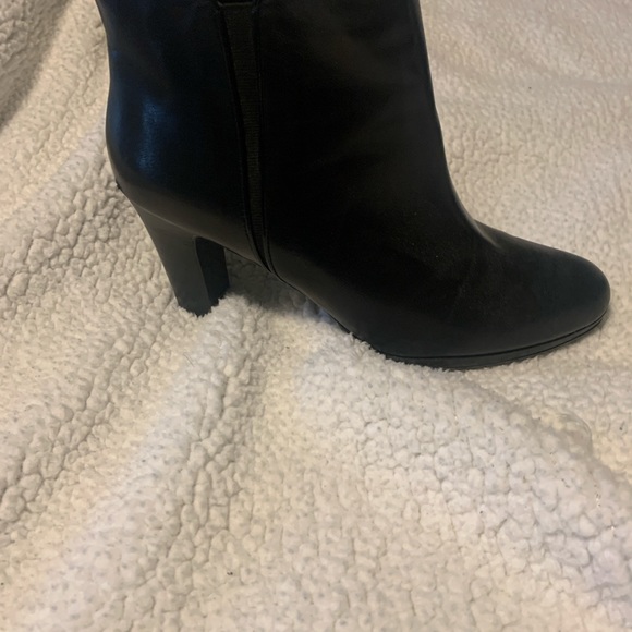 Ralph Lauren Ankle Boot 4” heel  (size 9) - Picture 3 of 6